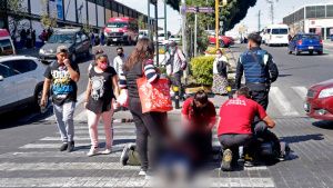 Ahora los poblanos tropiezan con separadores del RUTA; un hombre cay&oacute; en la 11 Sur