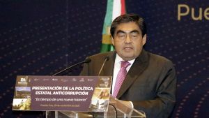 Los corruptos se dicen perseguidos pol&iacute;ticos cuando se inician procedimientos en su contra: Barbosa