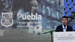 La nueva dirigente del PAN en Puebla deberá mejorar la vida interna del partido: Eduardo Rivera