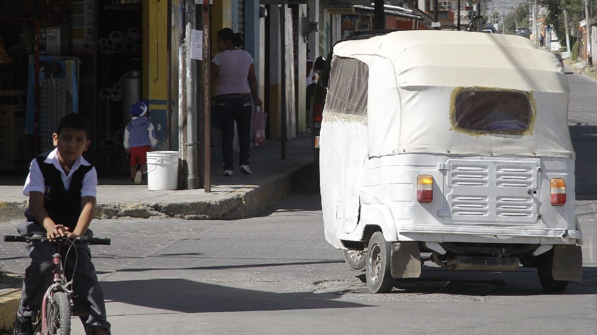 Mototaxis podrían permitirse en la capital de Puebla, siempre y cuando sean seguros: Eduardo Rivera