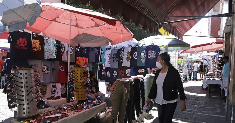 Empresarios piden el Ayuntamiento de Puebla no permitir la instalaci&oacute;n de ambulantes durante el Buen Fin y &eacute;poca decembrina