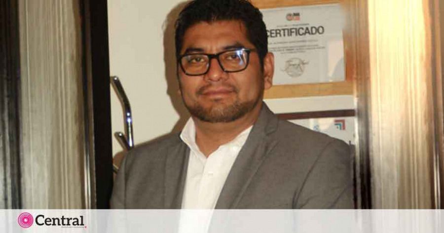 El TEEP determin&oacute; que el alcalde cometi&oacute; violencia pol&iacute;tica contra la regidora