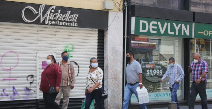 Las empresas no soportar&aacute;n otro cierre, dice el gobernador.