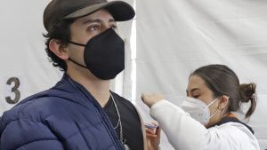 Gobierno de Puebla emitir&aacute; decreto para prohibir la entrada a lugares p&uacute;blicos a no vacunados