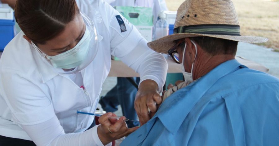 41 poblanos que ya habían sido vacunados se infectaron de coronavirus