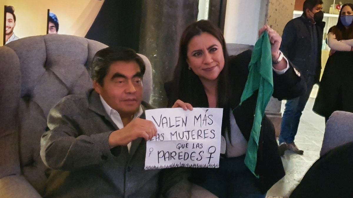 Hemos respetado las acciones, aun excesivas de las manifestaciones: Barbosa tras fotograf&iacute;a con Olimpia