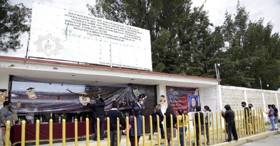 La carta debe tener firma del padre o tutor. 