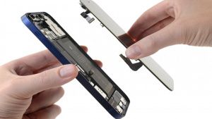 &iquest;Tienes dispositivos Apple? Ya podr&aacute;s reparar tus aparatos por tu cuenta