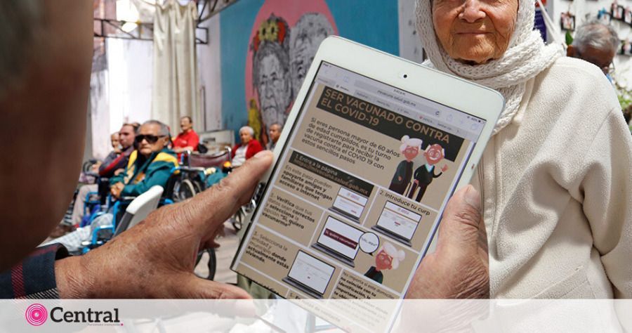 En Puebla hay 745 mil adultos mayores en espera de ser vacunados contra el coronavirus