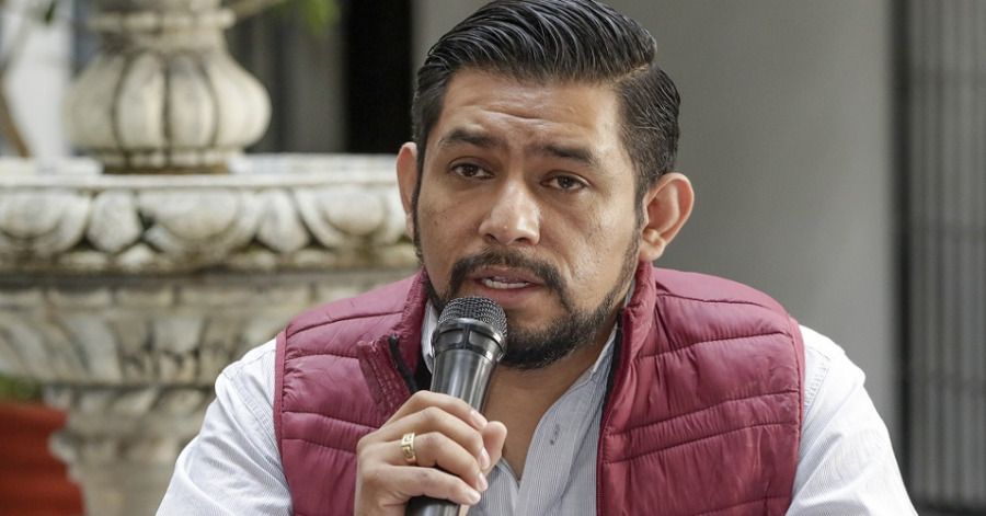 Regidor de Puebla Edson Cortés Contreras anuncia su renuncia para buscar una diputación federal