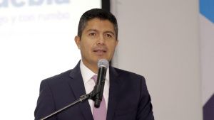 Presupuesto solicitado a la Federación para Puebla será para seguridad y programas sociales: Eduardo Rivera
