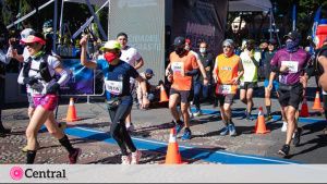 Lilia Cedillo, rectora de la BUAP, se une al Marat&oacute;n Puebla 2021