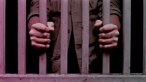 Sentencian a Roberto a 36 años de prisión por abusar de sus hijas