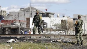 Dan de alta a 3 heridos por la explosi&oacute;n en Xochimehuacan; queda un adolescente grave