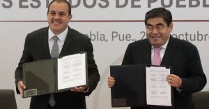 Barbosa firma acuerdo de seguridad con Cuauhtémoc Blanco