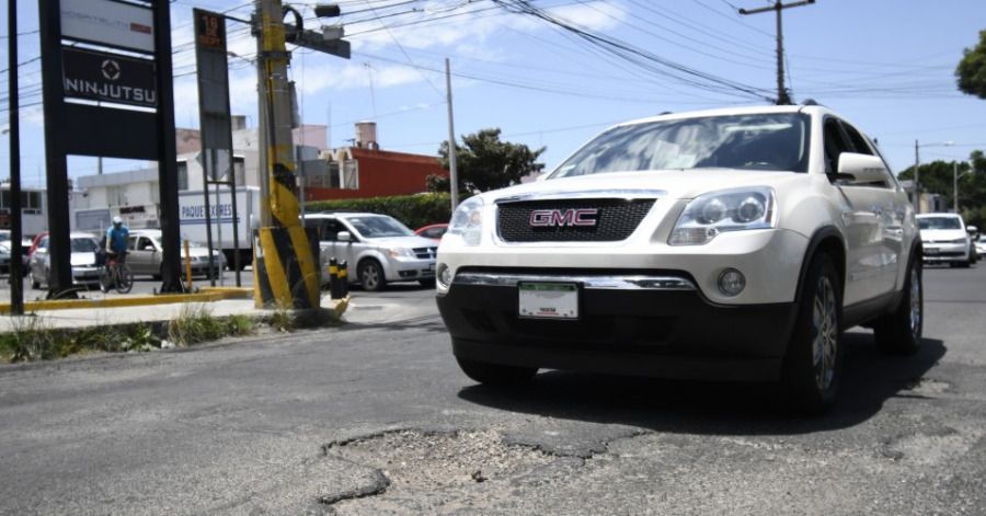 El 60% de las calles en Puebla presentan daños.