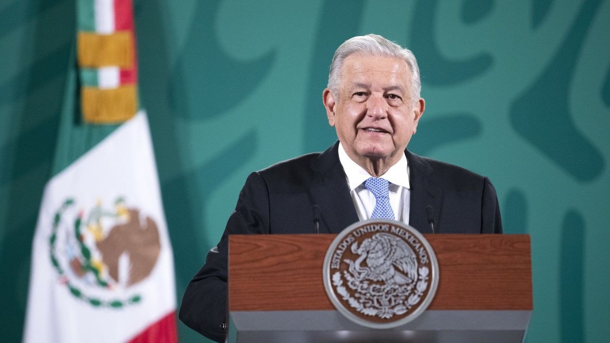 &ldquo;Voy a apoyar al que gane la encuesta, s&oacute;lo con mi voto&rdquo;: AMLO hacia 2024