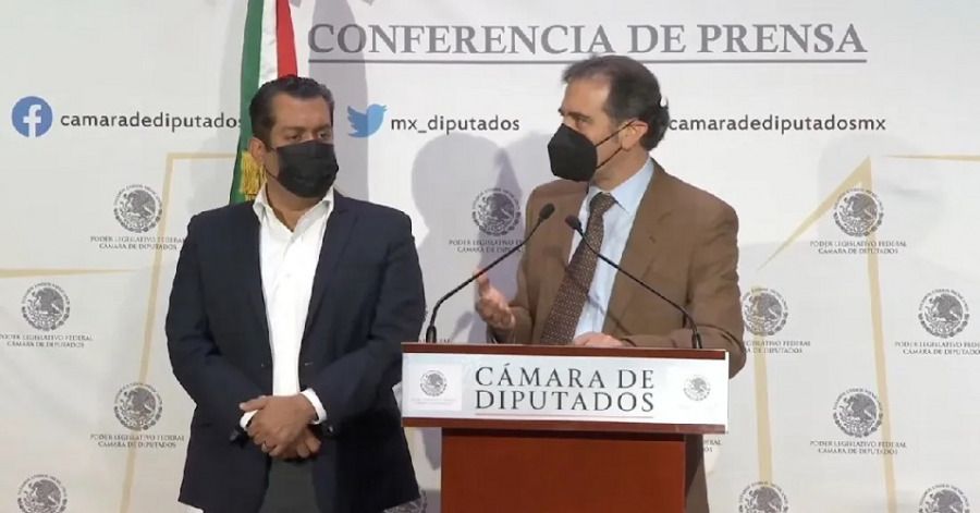 Lorenzo C&oacute;rdova dice que no dejar&aacute; el INE; promete a di&aacute;logo para la de revocaci&oacute;n de mandato