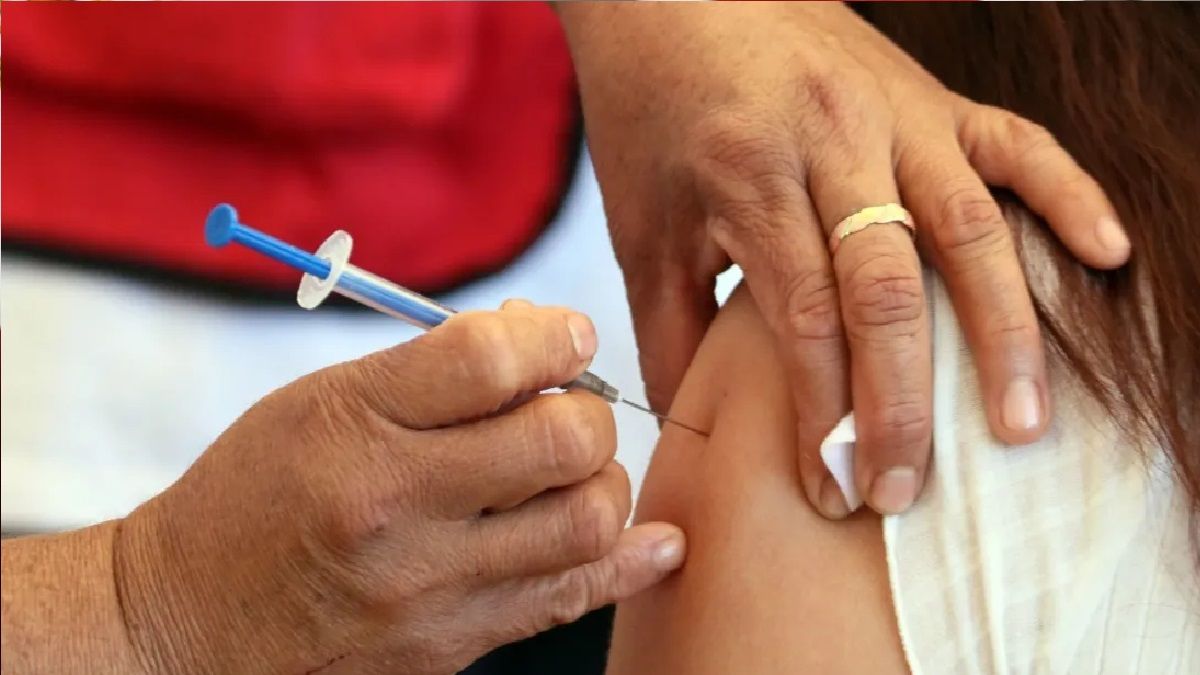 AMLO anuncia que pronto iniciará vacunación de refuerzo en México