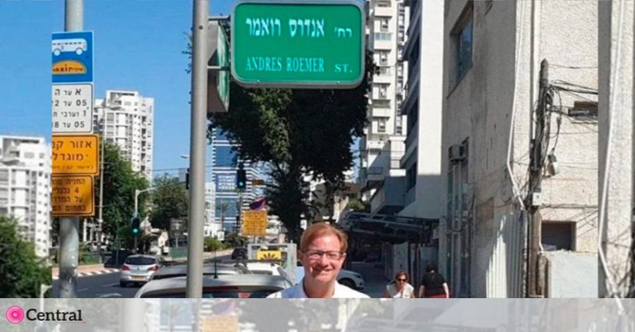 Andr&eacute;s Roemer huy&oacute; a Israel por las denuncias que pesan en su contra por acoso sexual. Sin embargo, ahora acosa a mujeres desde la ciudad de Tel Aviv.