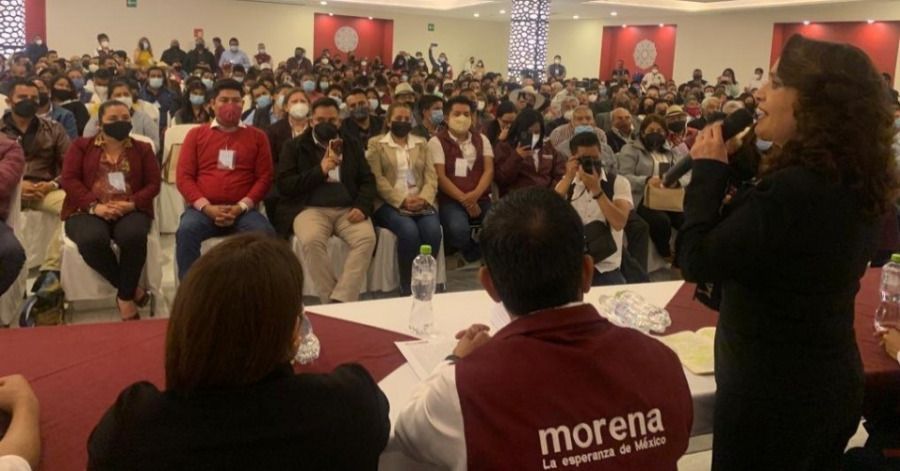 Dolores Padierna solo ejerce como delegada federal del partido.