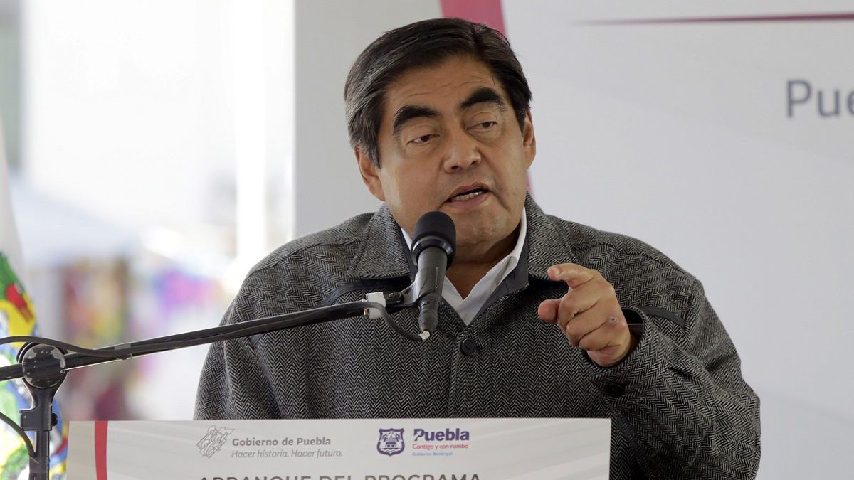 Estamos negociando las obras morenovallistas para reducir deuda del estado: Barbosa