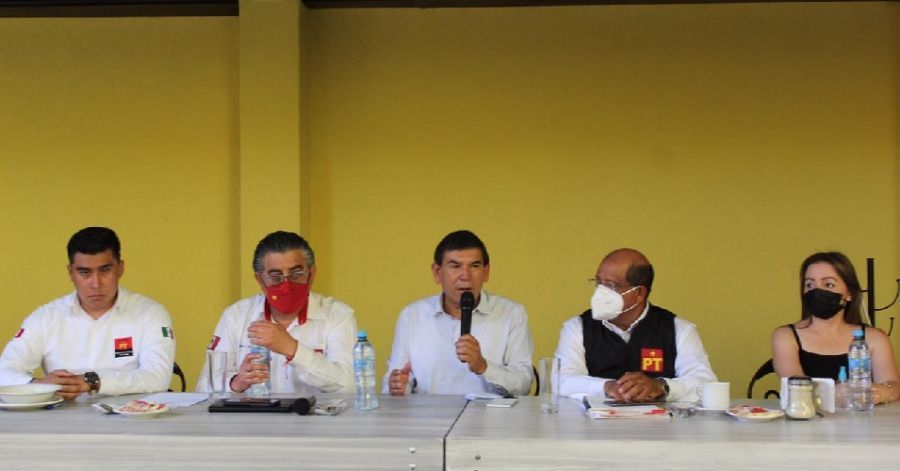 Presenta PT a Pedro Tepole como candidato a la alcald&iacute;a de Tehuac&aacute;n