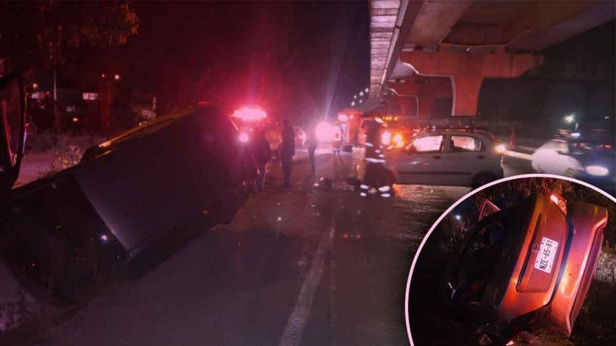 Choque de autos termina con una volcadura en la autopista México-Puebla