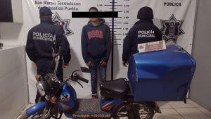 Cae asaltante de negocio en Texmelucan; amenaz&oacute; a la empleada con un arma