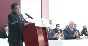 Miguel Barbosa pidi&oacute; a Carlos Peredo no generar fortunas ocultas sacadas del erario.