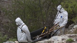 Descubren fosa clandestina con siete cuerpos en un ejido de Nuevo Le&oacute;n