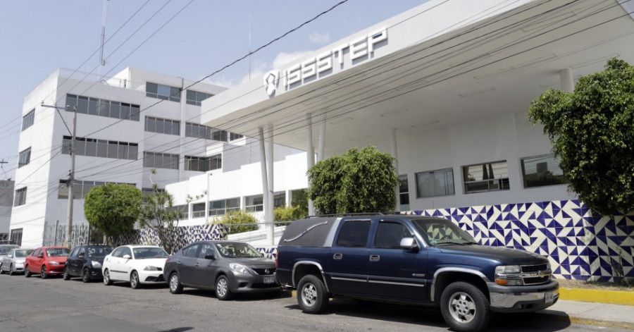 El ISSSTEP resalta que est&aacute;n comprometidos con la estabilidad laboral de los trabajadores, siempre a favor de la derechohabiencia.