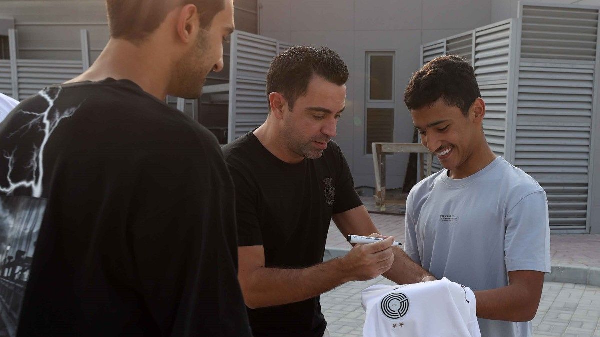 Xavi Hern&aacute;ndez se despide del Al-Sadd y prepara su llegada al Barcelona.