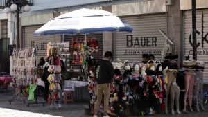 Ayuntamiento de Puebla podr&iacute;a interponer denuncias contra l&iacute;deres de ambulantes del Centro
