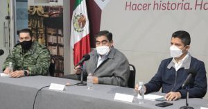 Decreta gobernador de Puebla luto por tragedia en San Pablo Xochimehuacan.