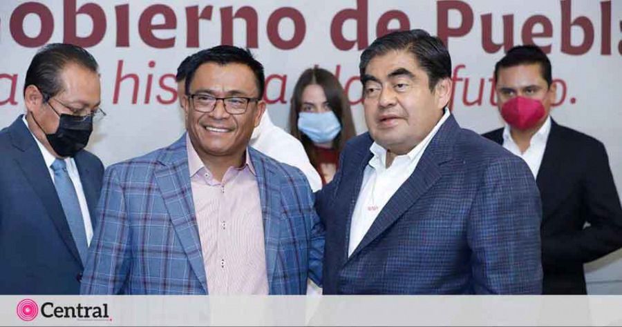 Miguel Barbosa tambi&eacute;n se reuni&oacute; con los diputados locales electos de Morena, PT y PVEM, para cerrar filas a favor de su gobierno.