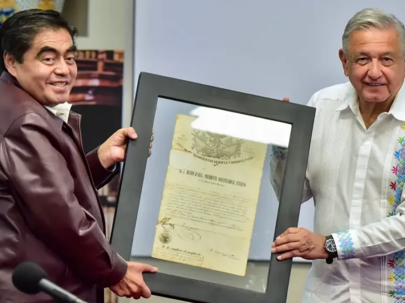 Miguel Barbosa y Andrés Manuel López Obrador.