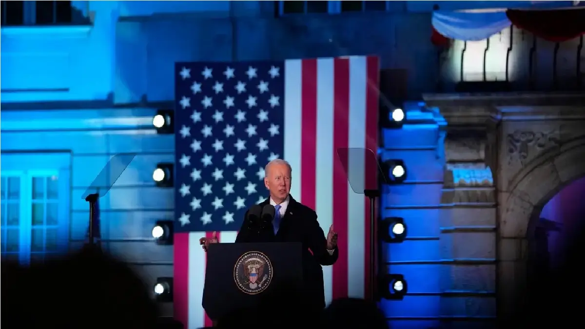 Biden dice que Putin “no puede permanecer en el poder”