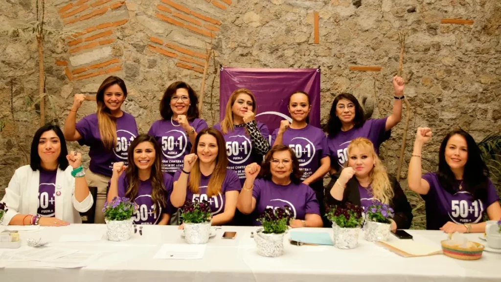 Colectivo “50+1” de Puebla.