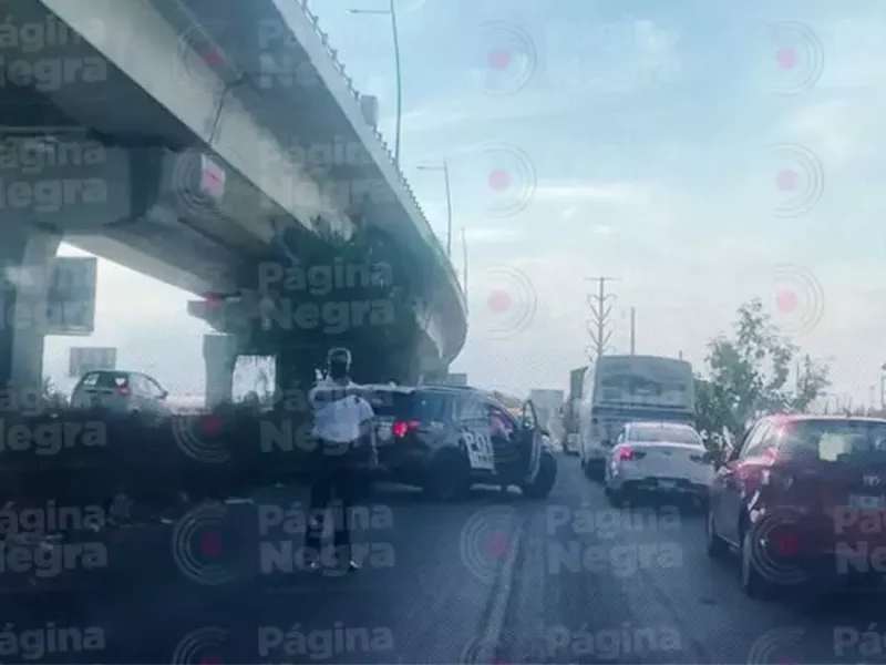 Hombre muere atropellado en la lateral de la México-Puebla.