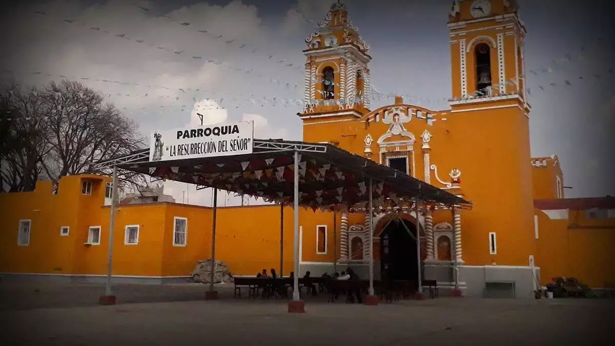 Cura de La Resurrección golpeó a una mujer.