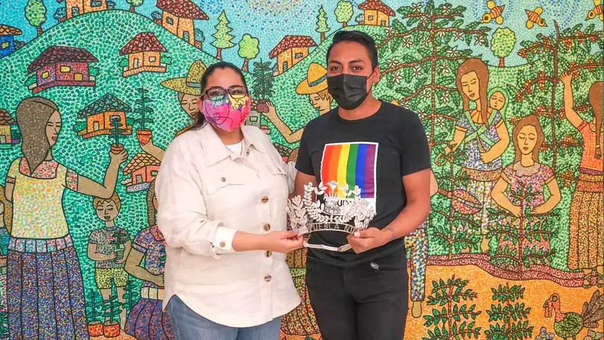 Joven de Xicotepec representará a la comunidad LGBTTTIQA