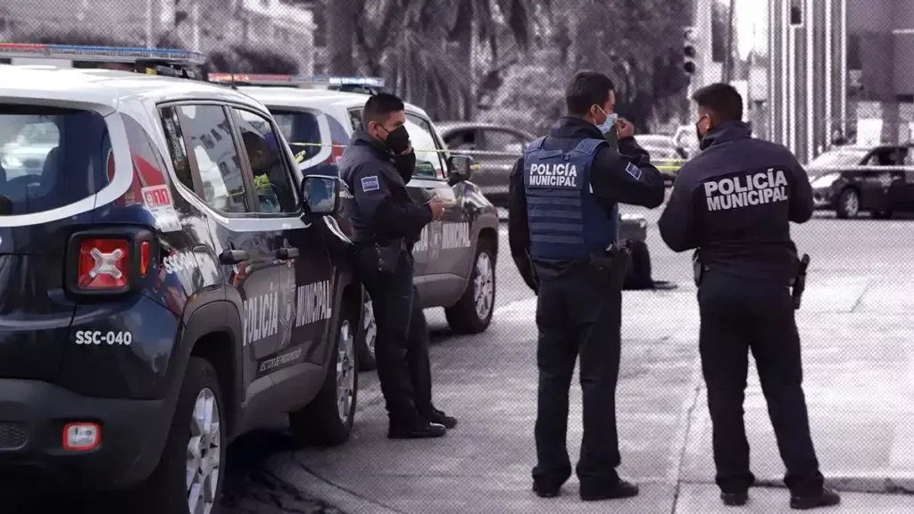 Barbosa pide cárcel para los agentes viales que pidan mordida a automovilistas en Puebla.