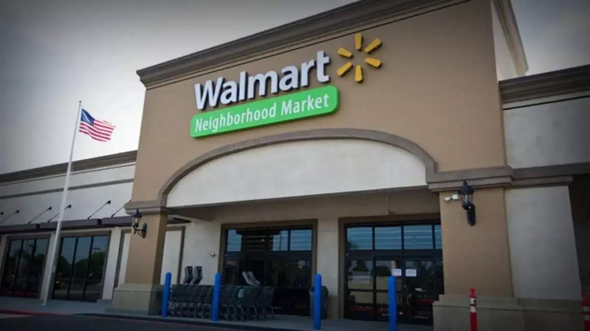 Un hombre intentó abusar de una joven dentro de un Walmart en Miami.