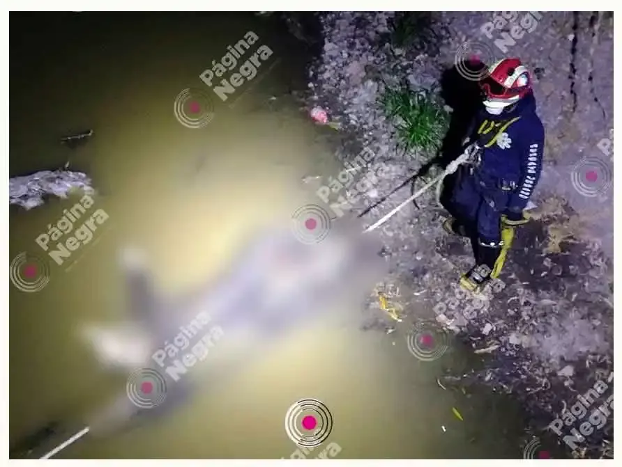 El cuerpo se encontraba a una profundidad de 20 metros.
