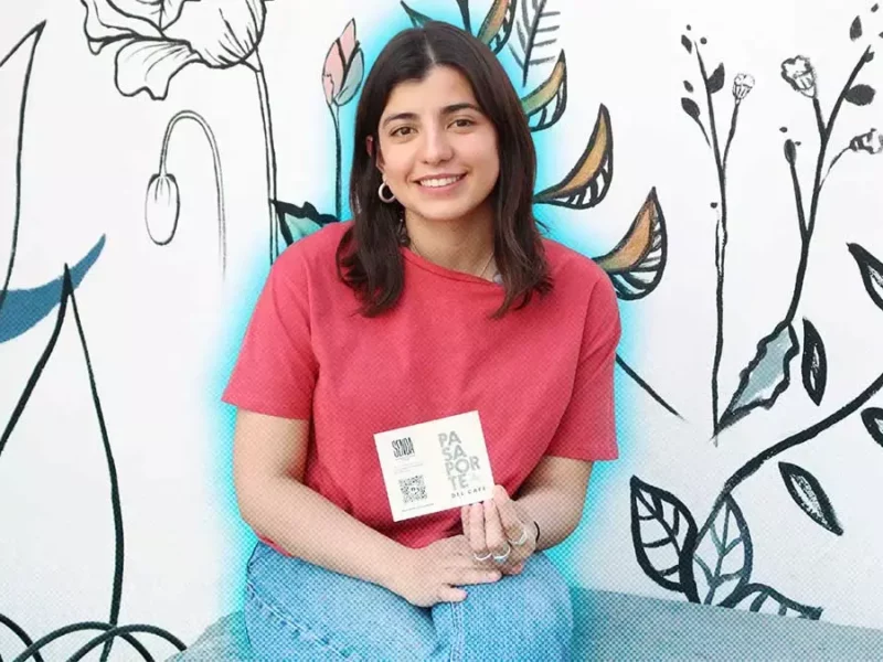 Consigue tu pasaporte y visita las barras de café locales en Puebla.