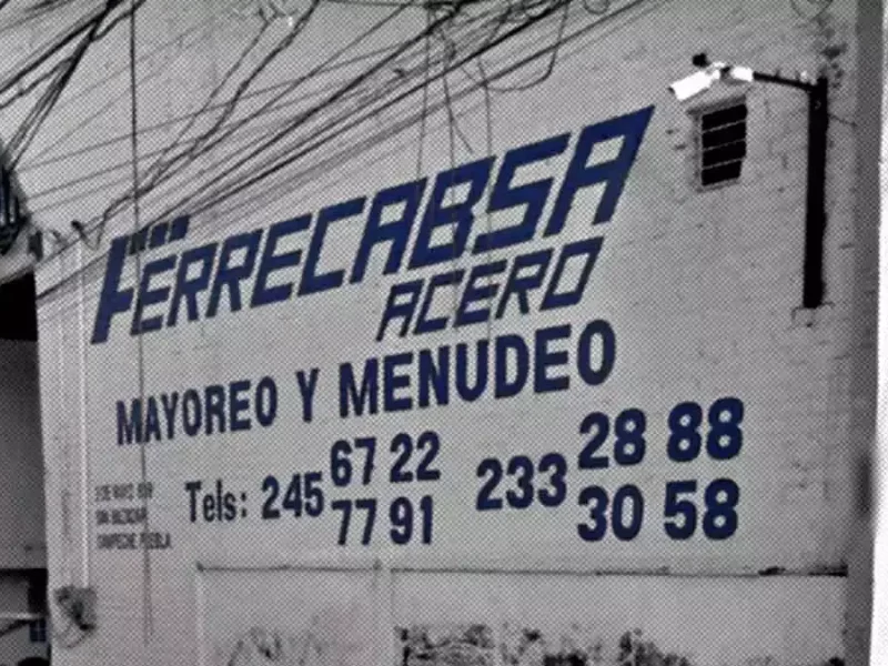 Grupo armado asaltó un negocio