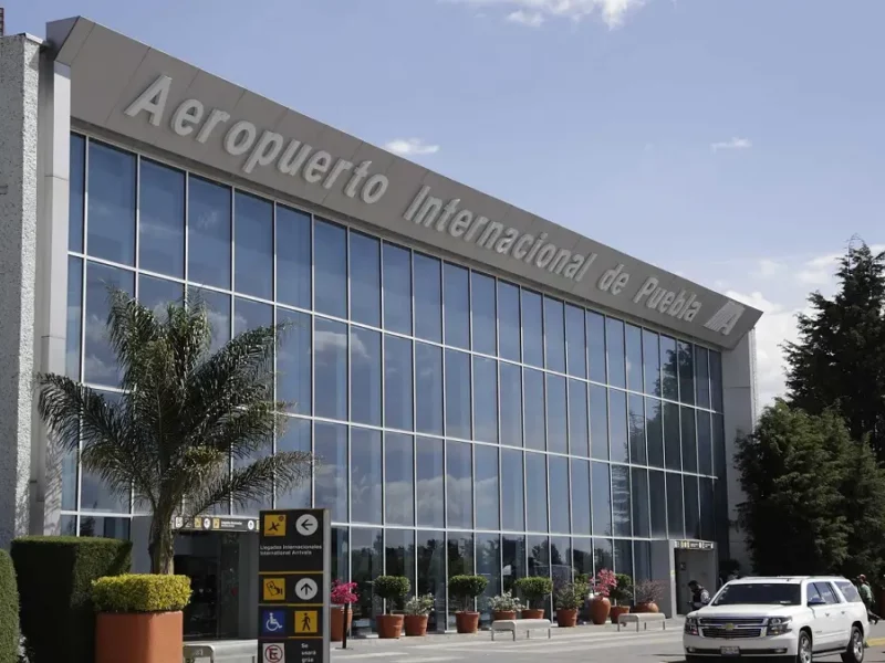 convertir el Aeropuerto de Puebla