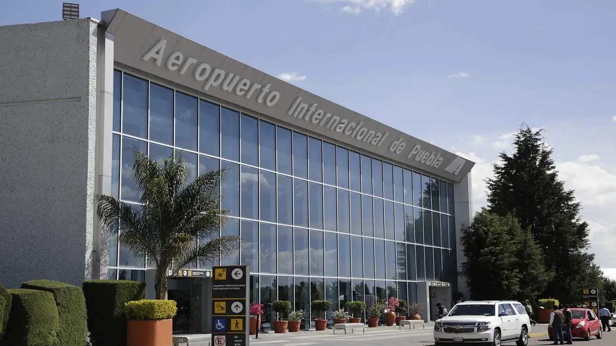 convertir el Aeropuerto de Puebla