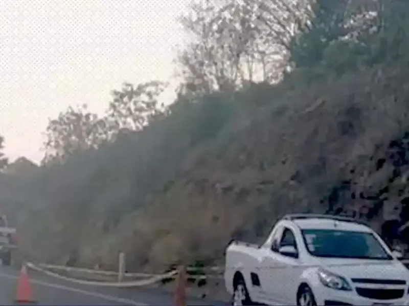 Asesinan a dos mujeres en la Tlaxco-Tejocotal.
